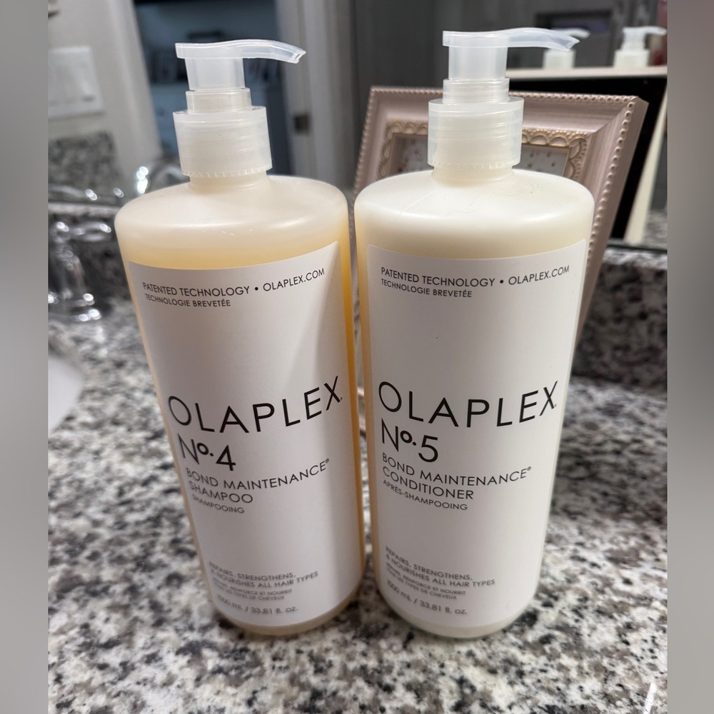 OLAPLEX No.4 and No.5 Bond Maintenance Shampoo and Conditioner Duo Liter Set